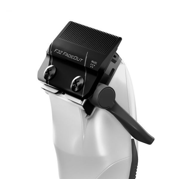 Профессиональная машинка для стрижки Wahl Vapor Cordless Championship Edition 3030922 фото